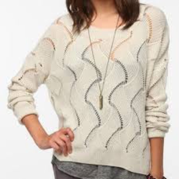 Vero Moda Sweaters - Vero Moda Wave Knit Casenza Cream Crewneck Sweater